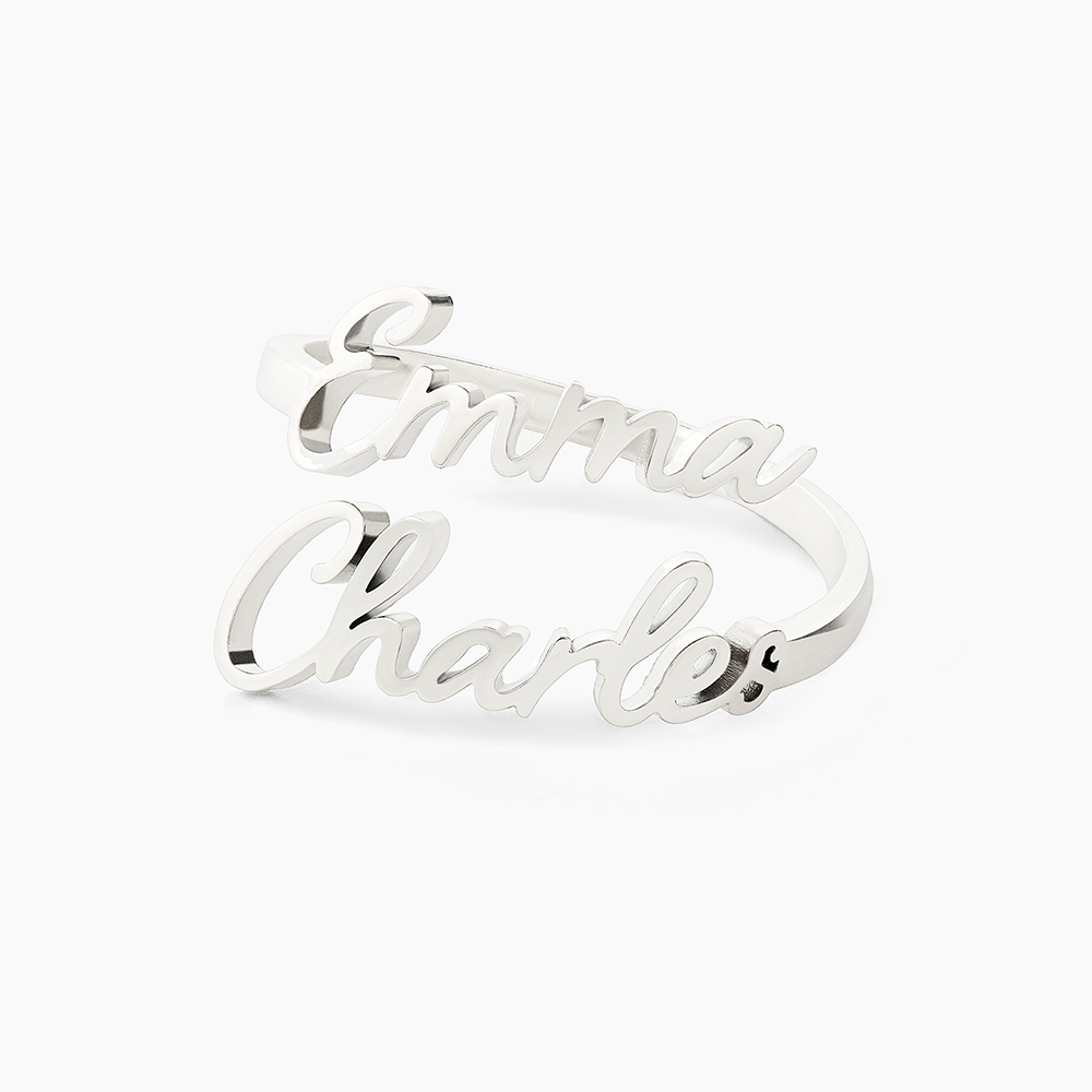 Anillo con nombre personalizado