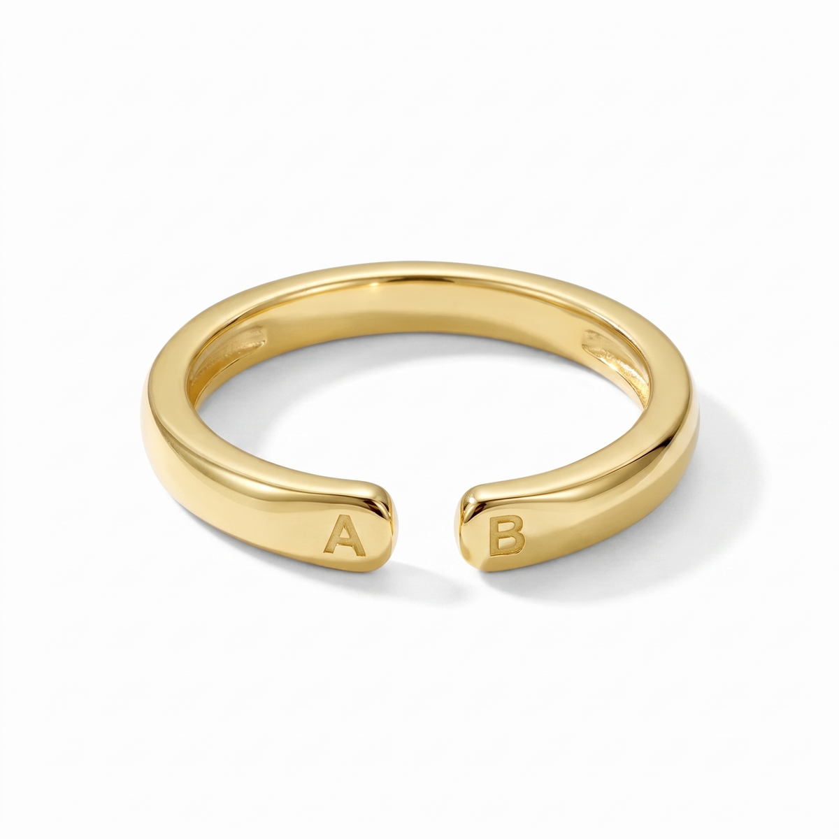 Anillo de inicial doble