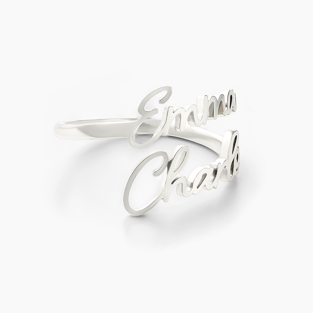 Anillo con nombre personalizado