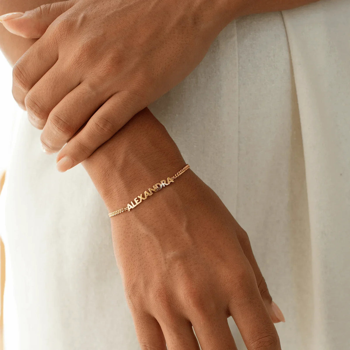 Pulsera de cadena con nombre personalizado